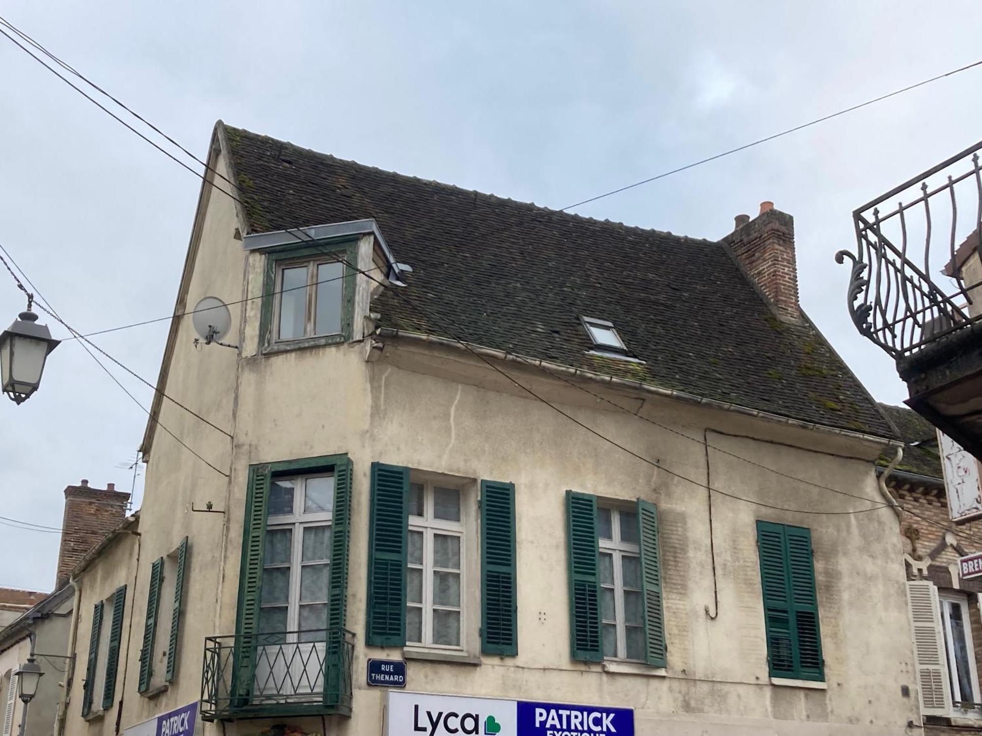 Joli Appart F2, Les 3 Croissants, Centre Ville Sens Extérieur photo